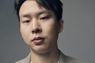 Đới Vĩ Tuấn bị đá vào mặt! Truyền thông Hàn Quốc: Trọng tài Hàn Quốc Cao Hanh Tiến cho rằng không phải cố ý, không cho thẻ đỏ ❌
